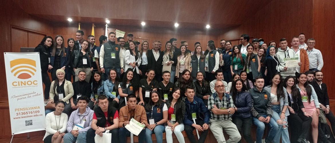 IES CINOC EDUCACION SUPERIOR
