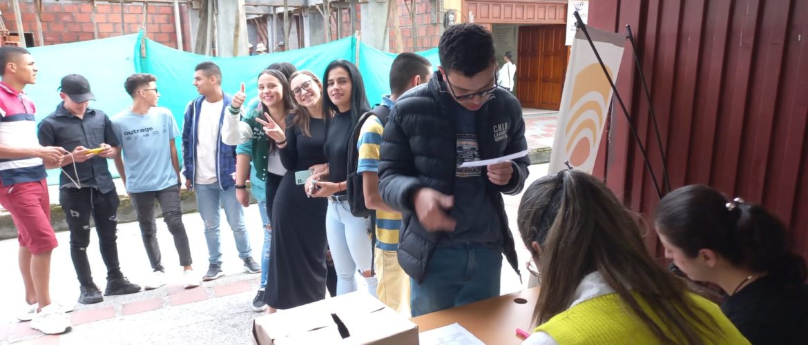 Votación Consejo Directivo y Académico